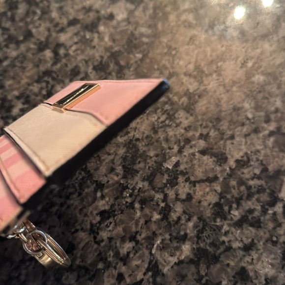 Victoria Secret card and coin holder EUC - Picture 4 of 6